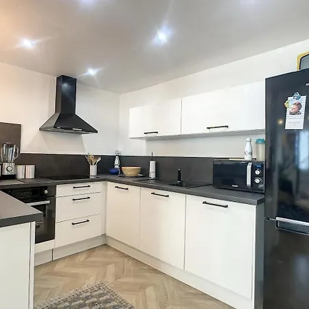 Loft Moderne Dans Le Centre De *